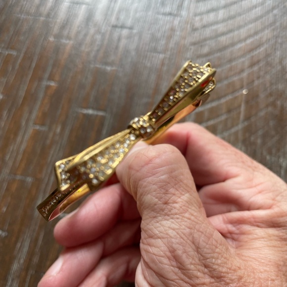 kate spade Gold Bow Accent Bracelet - Picture 3 of 5